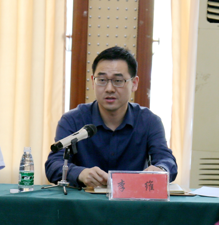 公安县委常委、县经济开发区党工委书记李维.JPG