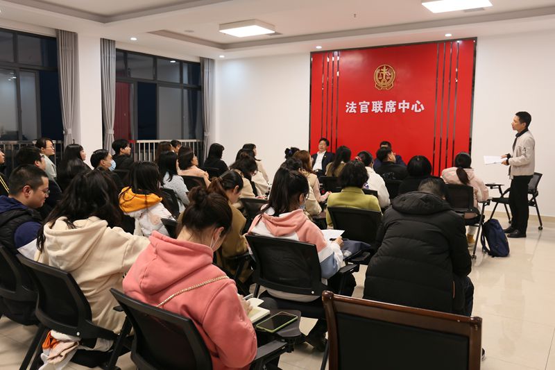 汇聚青春力量.jpg